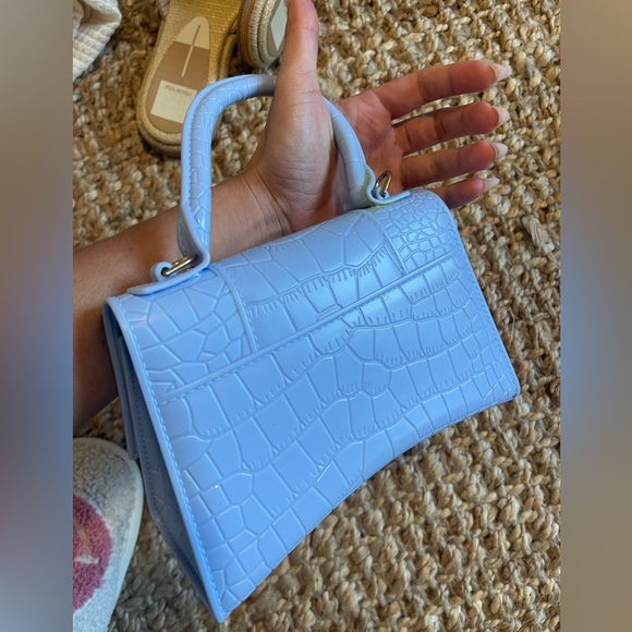 Mini B purse - Picture 5 of 13